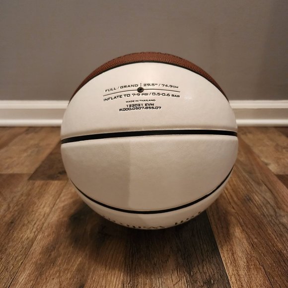 Official Nike Elite Championship Phil Knight Legacy Bill Walton Basketball 29.5 - Picture 3 of 3